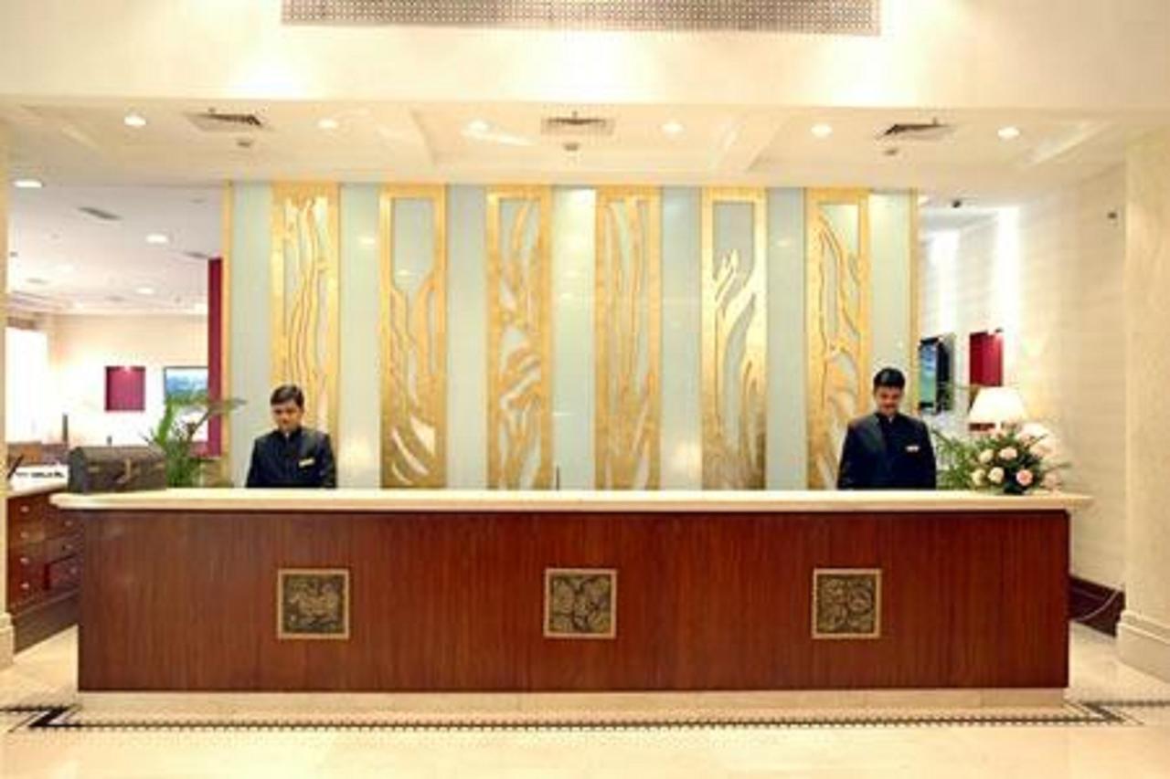Amogha International Hotel Chitradurga Extérieur photo
